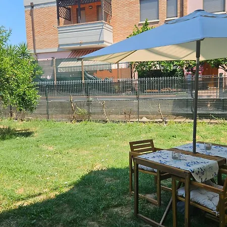 La Casa Di Francy Con Giardino Privato Torrette