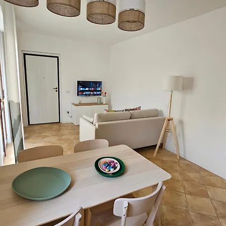 Apartament La Casa Di Francy Con Giardino Privato